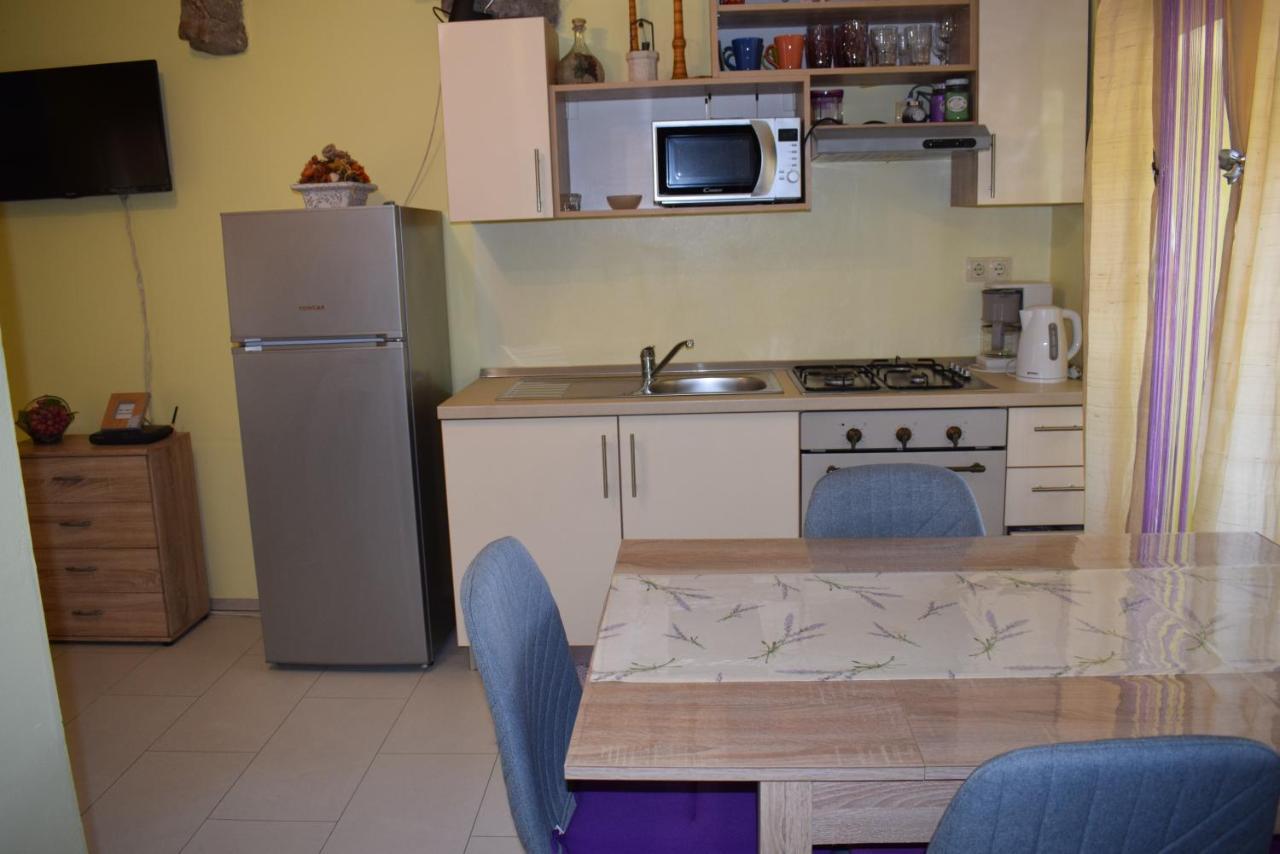 Apartments Sabina I Grapes マリンスカ エクステリア 写真