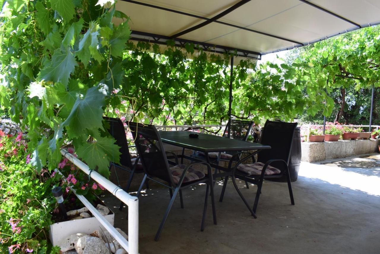 Apartments Sabina I Grapes マリンスカ エクステリア 写真